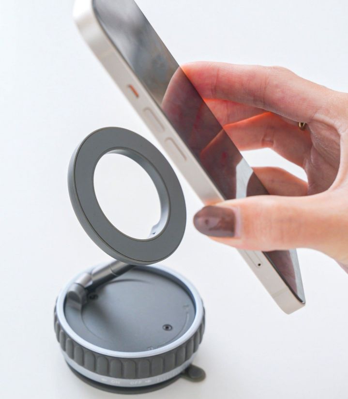 🇯🇵 日本直送 3COINS 真空吸着磁力手機支架 📱🧲