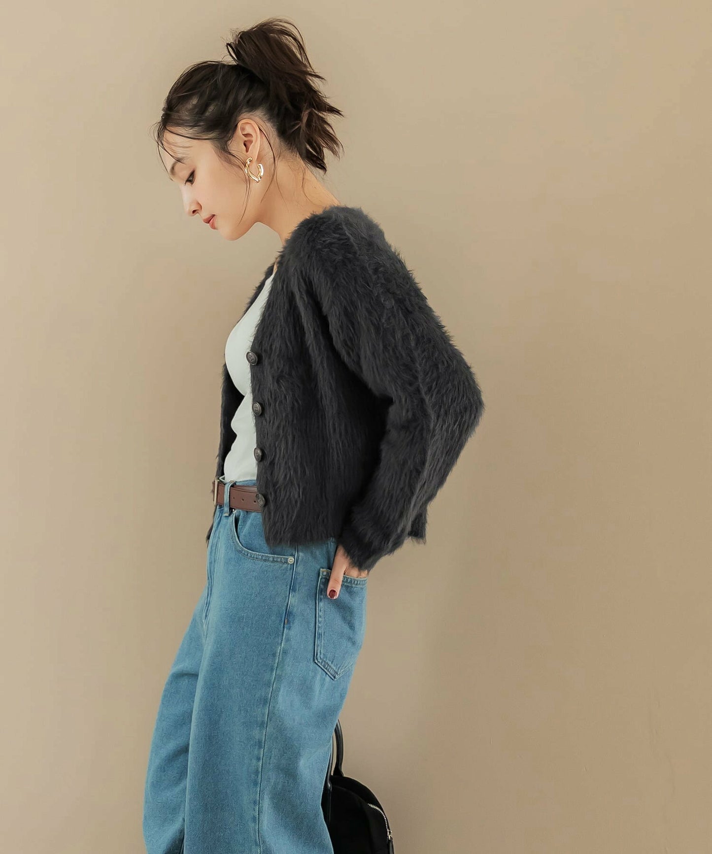 🇯🇵 日本直送 coca 秋冬 鬆軟毛絨 V 領 扣鈕短版