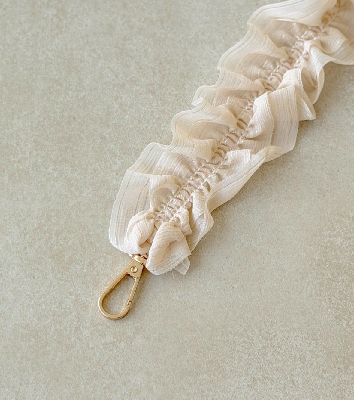 🇯🇵 Direct from Japan 3COINS Romantic Ruffled Mesh Phone Lanyard 🎀✨
