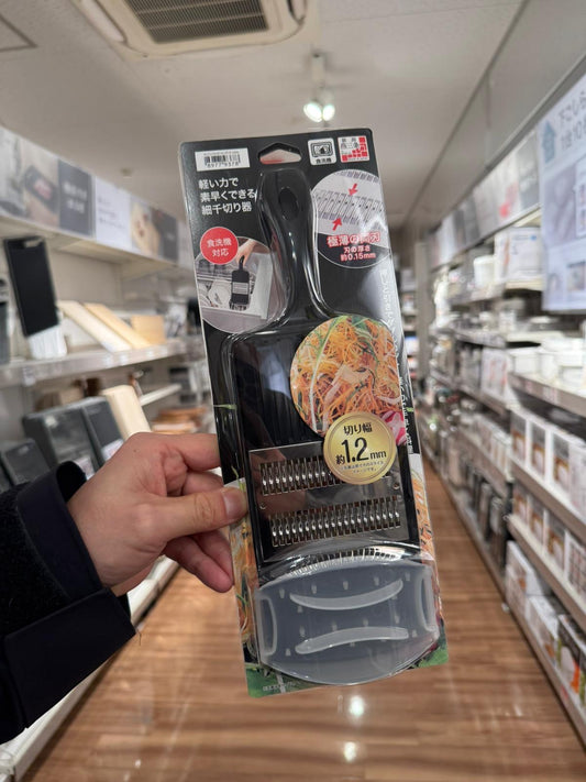 🇯🇵 日本直送 新潟燕三条製 1.2mm 極幼雙向切絲器 🥕✨ 食洗機OK！