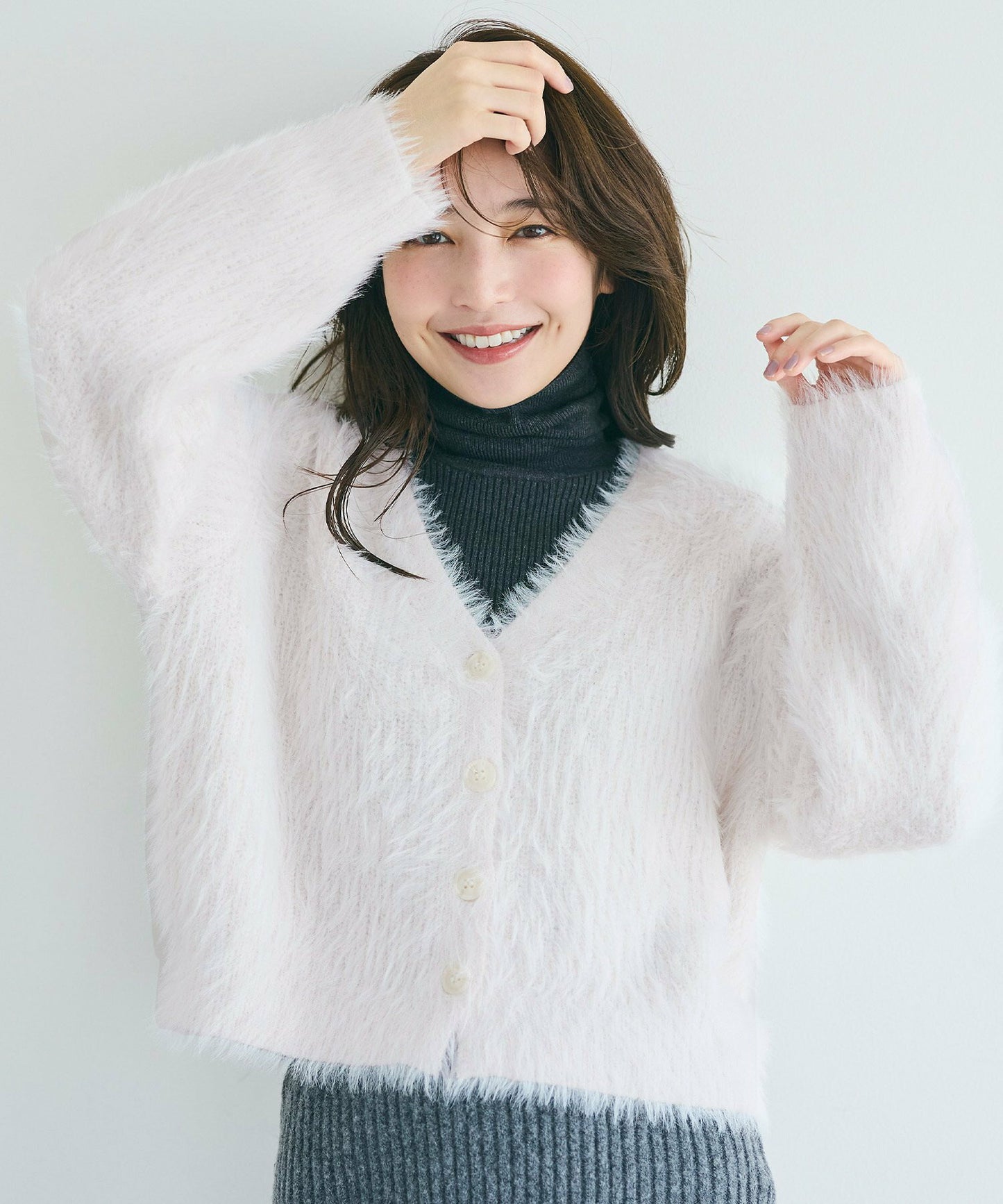 🇯🇵 日本直送 coca 秋冬 鬆軟毛絨 V 領 扣鈕短版