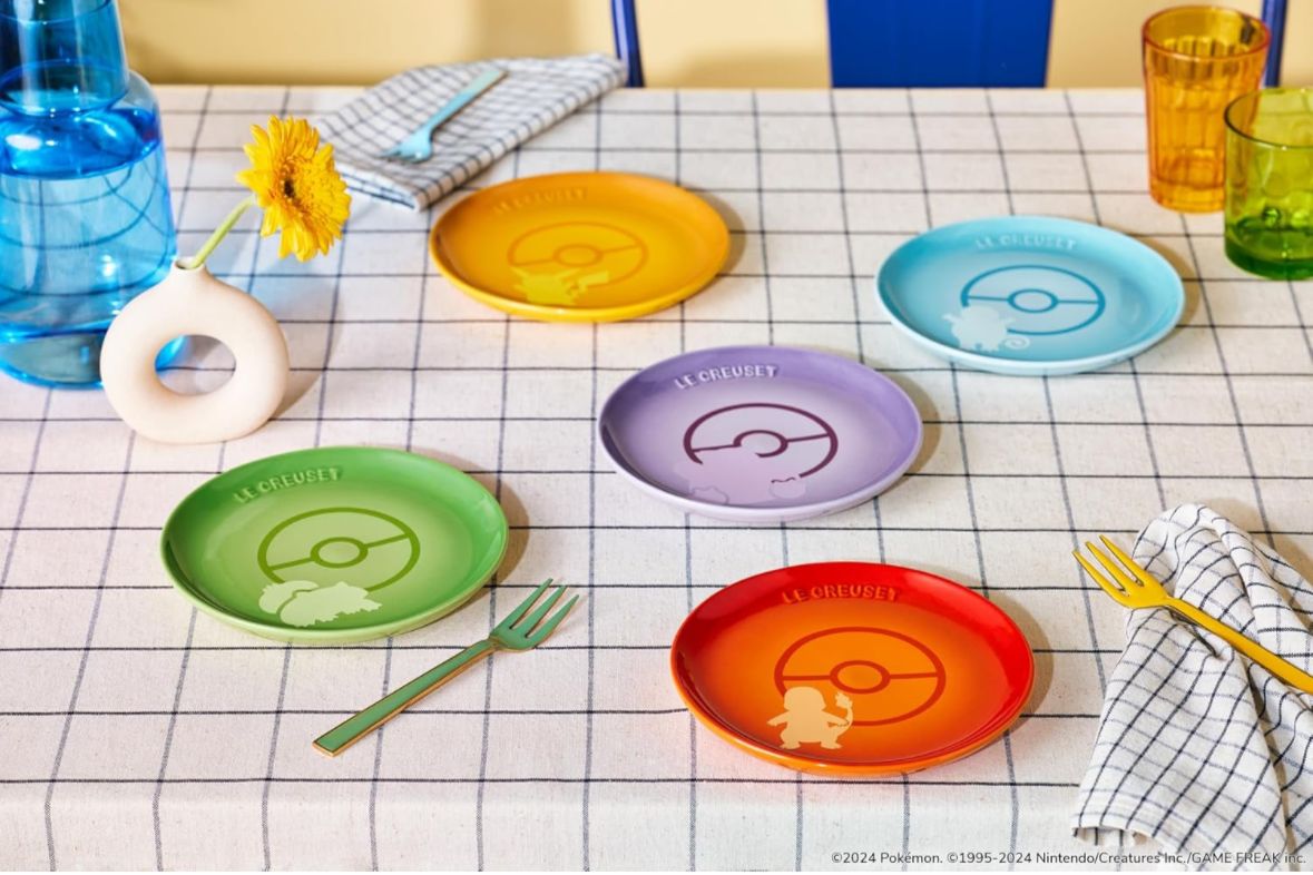 🇯🇵Le Creuset Pokémon round plate set (pack of 5) shipped directly from Japan